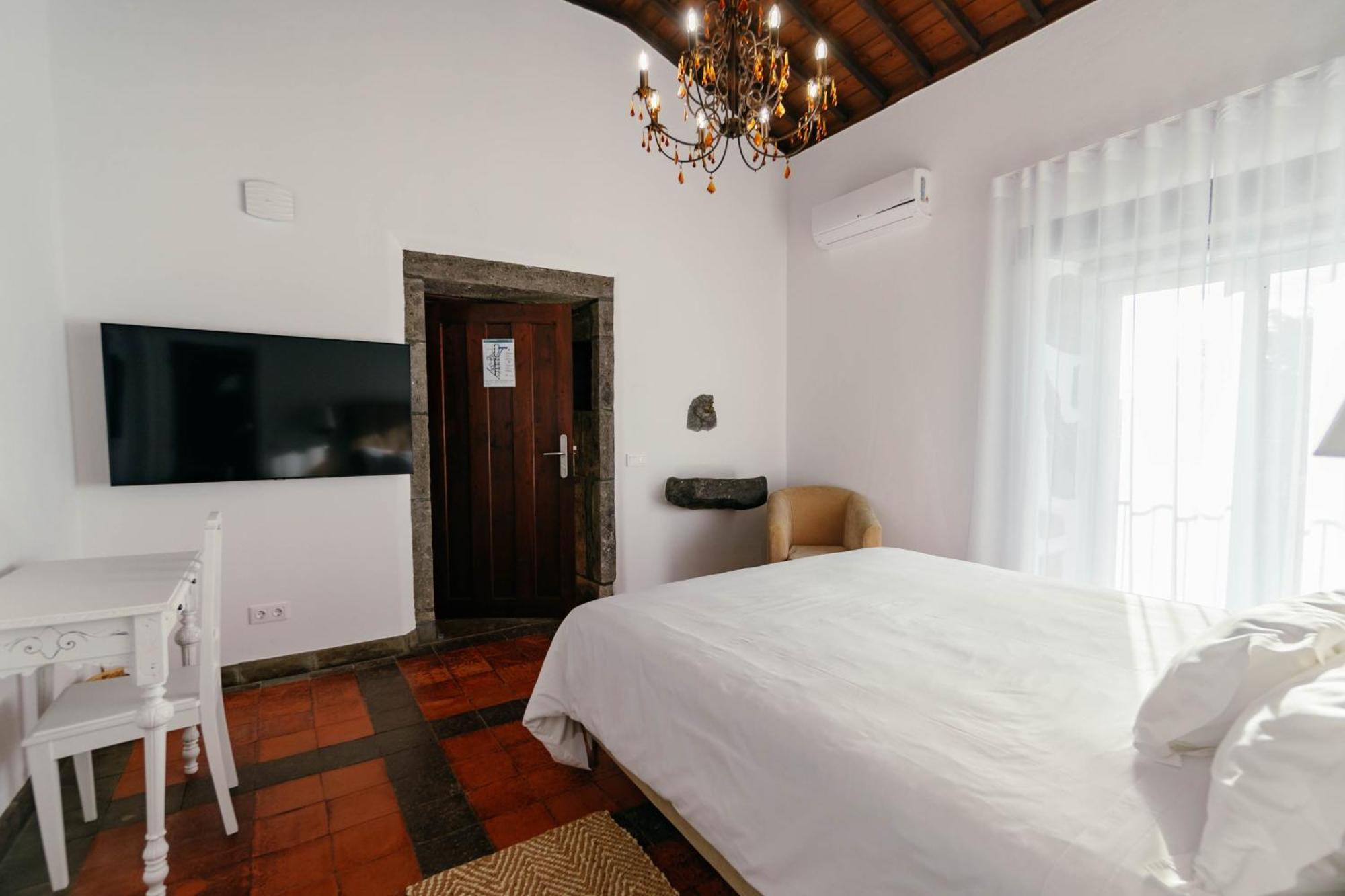 Bed and Breakfast Senhora Do Carmo Charm House Ponta Delgada Exterior foto